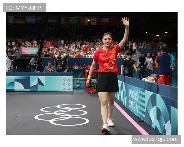 足球明星转战乒乓球赛场展现新风采引发球迷热议与期待